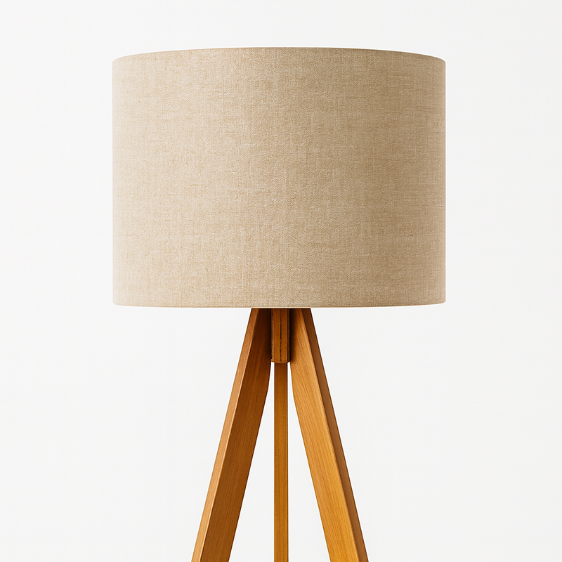 Abajur de Chão com Base Tripé em Madeira Boreal TG