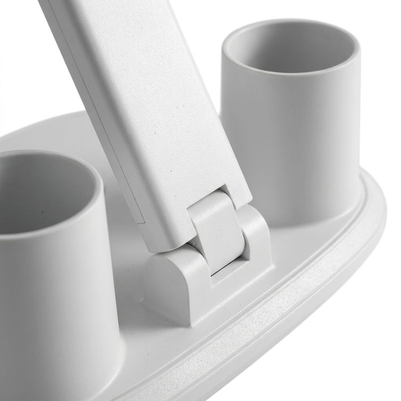 Luminária De Mesa LED Com Relógio e Porta Canetas TG