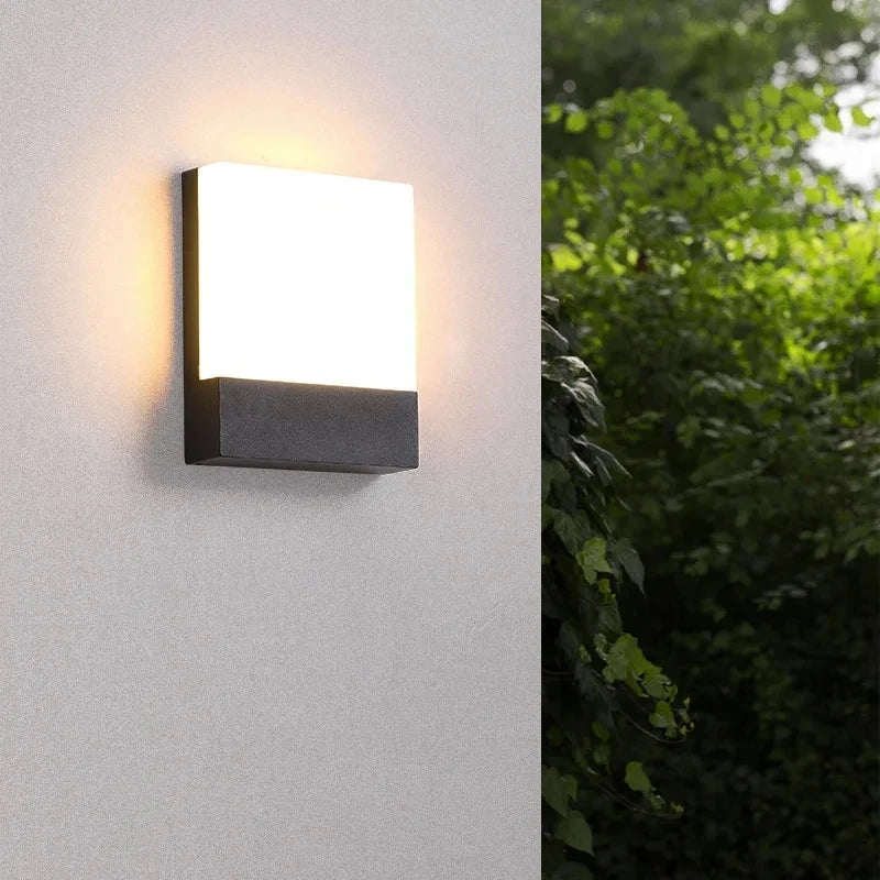 Arandela Externa Ultra Brilhante TG